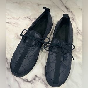 Men’s J Crew Slippers